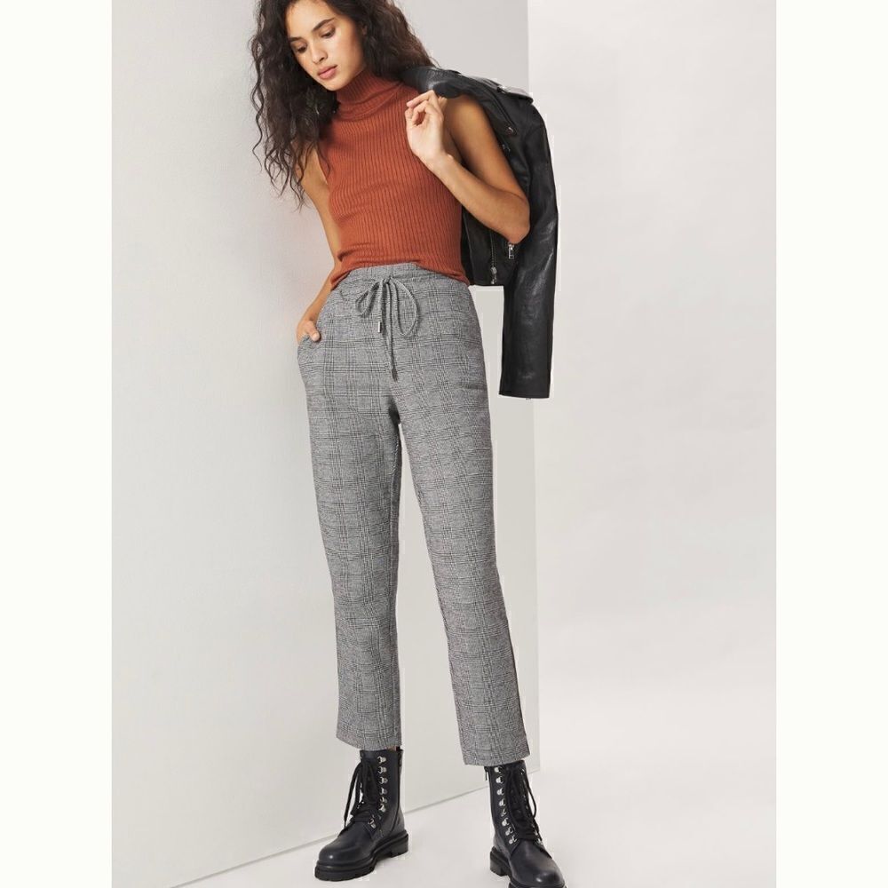 Anthropologie | Maeve Bettie Tapered Joggers | Size:xs |Color: Black and White